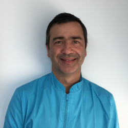 Dr. Philippe Becarelli, chirurgien dentiste à Pornic